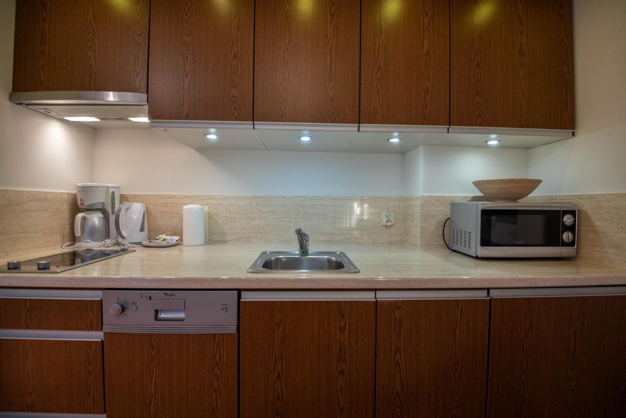 Apartamenty Mistral Z Parkingiem - Promenada & Morze - Apartamenty Na Wyspie Świnoujście Extérieur photo